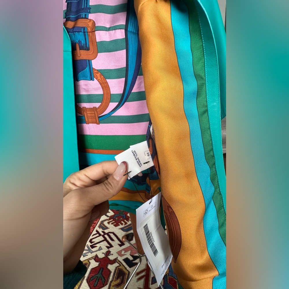Sold ❌Hermès Teal Leather Jacket - Picture 9 of 11